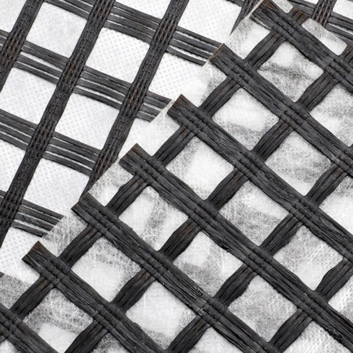 High tensile strength geogrid