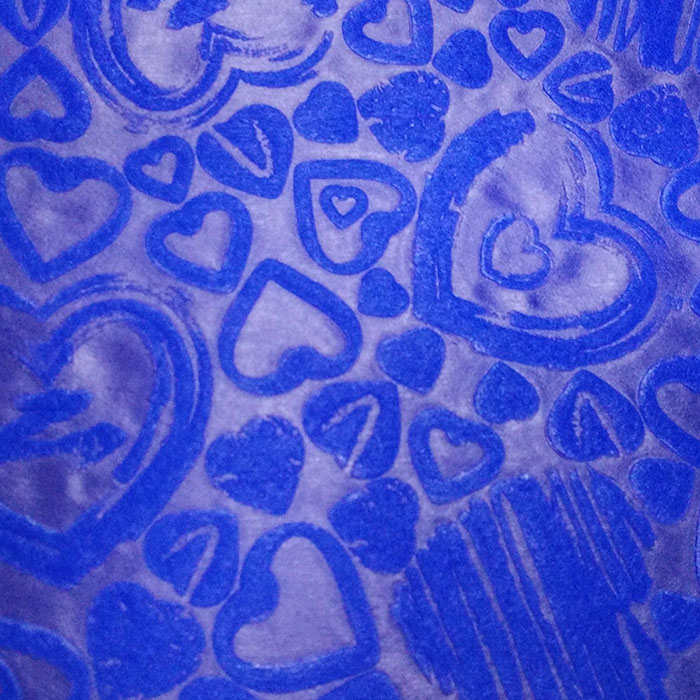 Embossed non-woven flower packing fabric