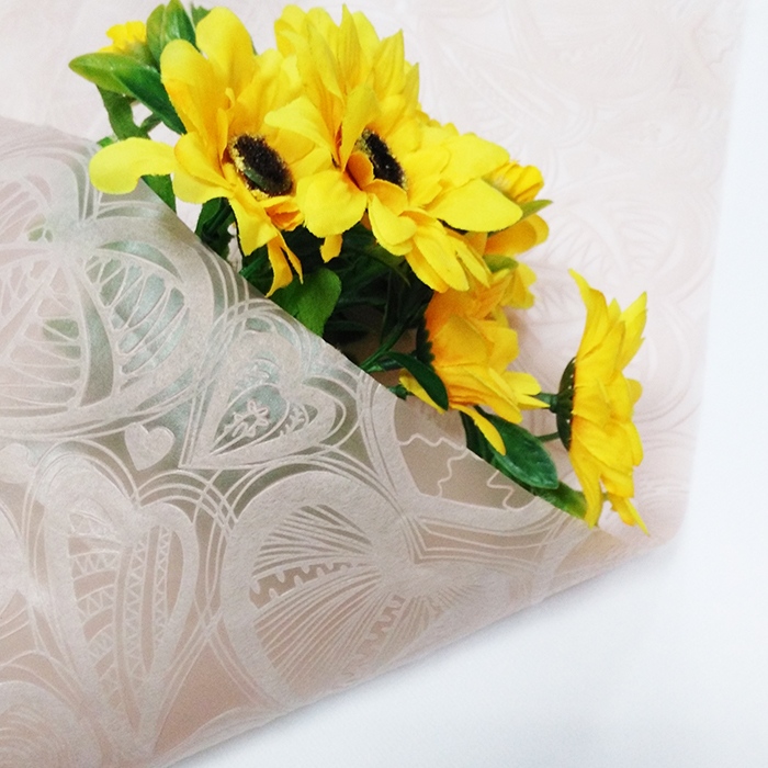 Flower wrapping nonwoven material
