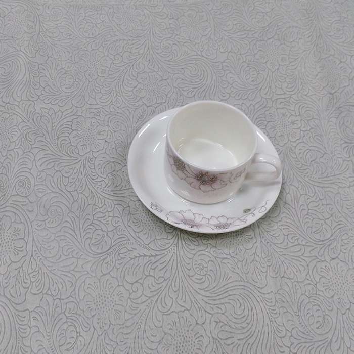 Rectangular tablecloth nonwoven tablecloth roll